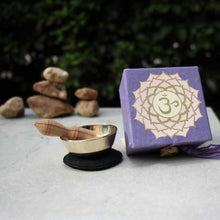 Load image into Gallery viewer, Mini-Meditation Bowl with Handmade Gift Box (Purple Crown Chakra)