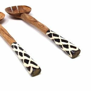 Olive Serving Set with Bone Handles (Black and White)